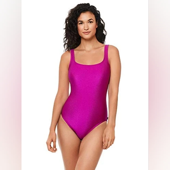 Reebok Other - Reebok Women's Swimwear Sport Fashion Rib Scoop Neck One Piece Swimsuit